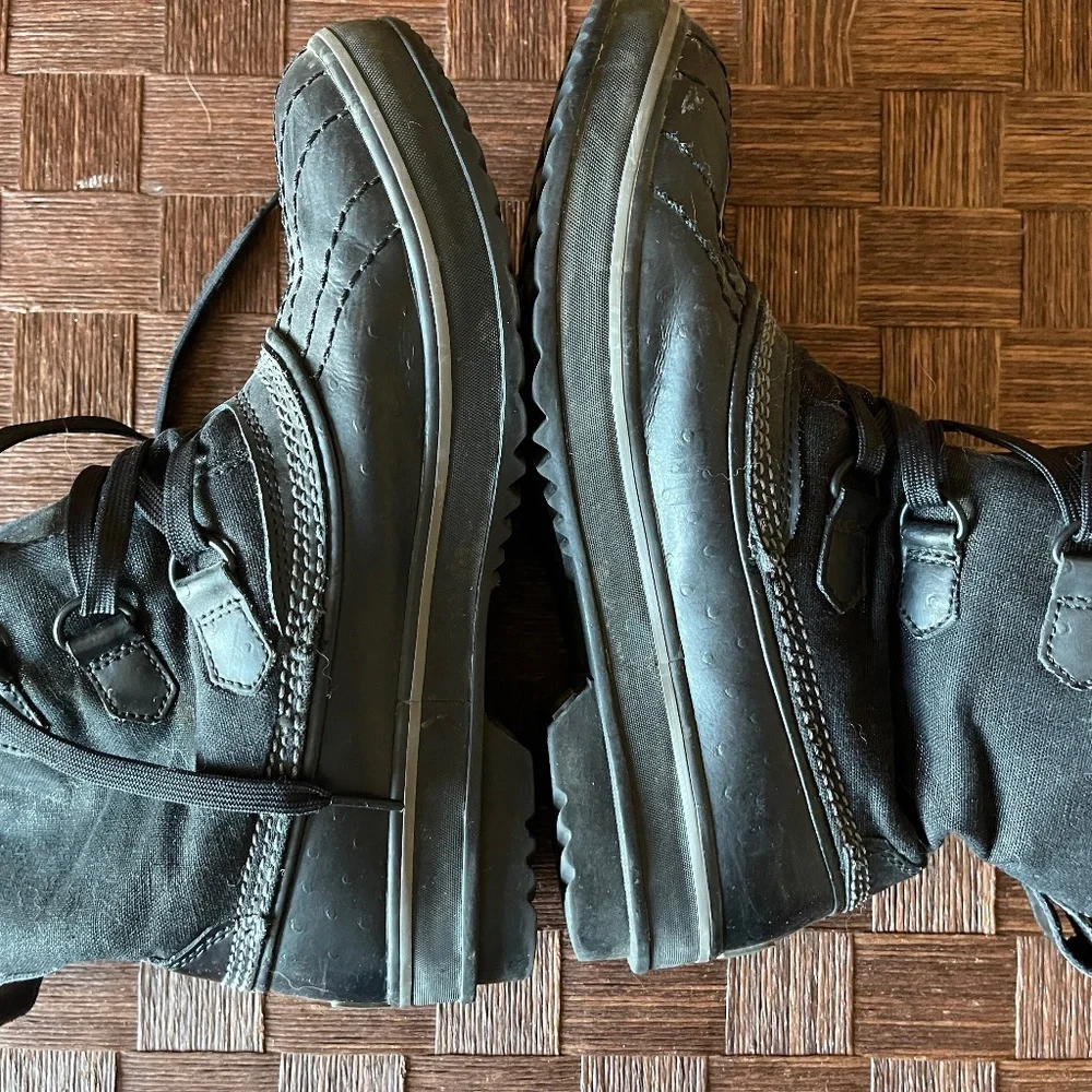 Sorel Winter Boots - Size 8